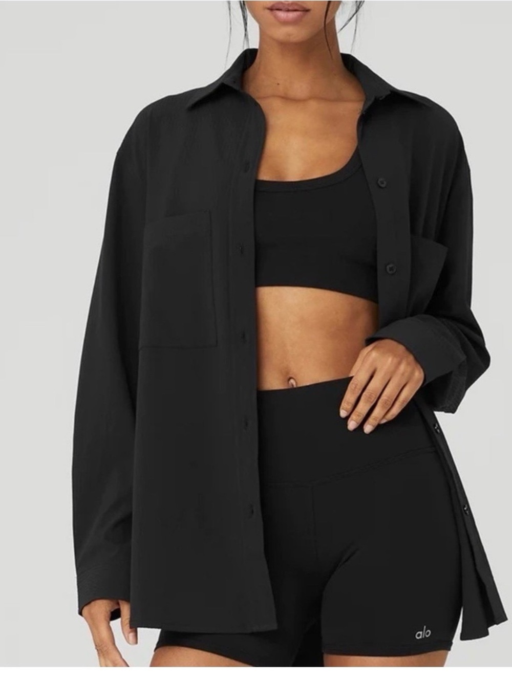 ALO Yoga Women's Dreamscape Black button down shirt